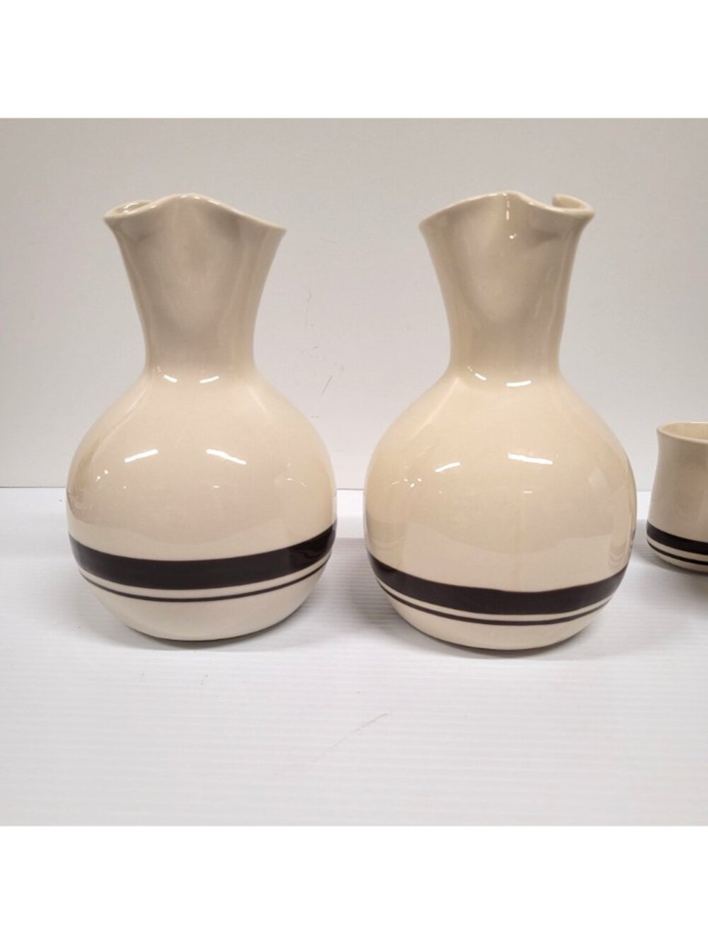 McCoy Jug Carafe Pitcher #660 Water Cups #559 Set 4 Vintage Pottery Brown Stripe - Picture 6 of 11
